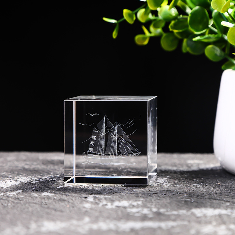 High Quality K5 Crystal 3D Art | Unique 40mm Souvenir & Creative Gift Keepsake
