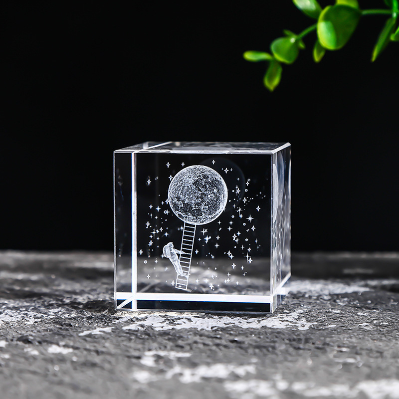 High Quality K5 Crystal 3D Art | Unique 40mm Souvenir & Creative Gift Keepsake